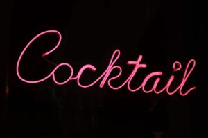 Lavalampe 2026: Warum das Retro-Objekt zurück ist